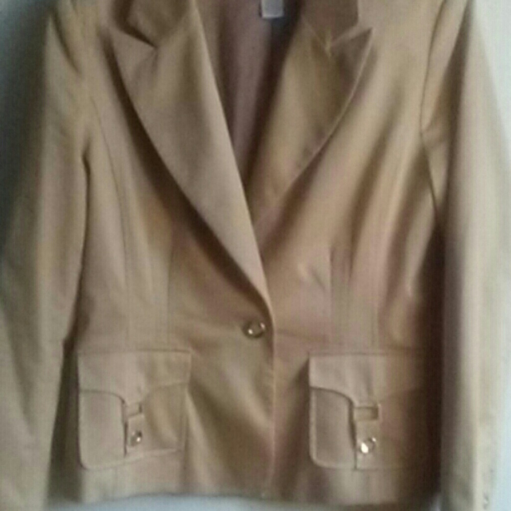 Final Price Cache Jacket